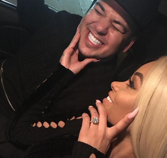 BIG TITS NIPPLE CLAMPS Black Shemale Swallows Cum